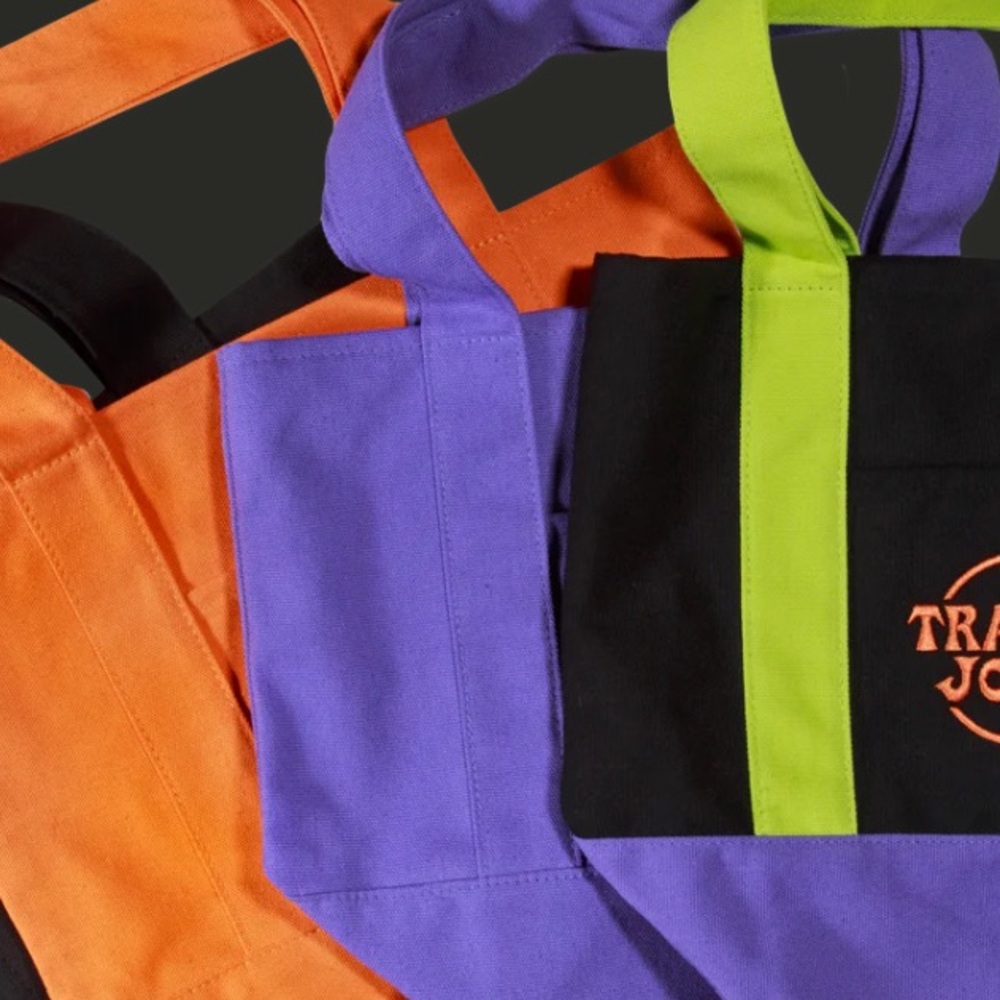 Trader Joe's Mini Totes Halloween Limited Edition Seasonal Trick-or-Treat - Picture 3 of 3